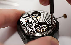 手表维修（昆仑手表表带锈蚀的护理建议）