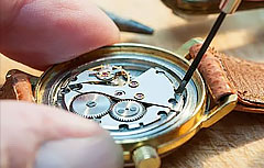 昆仑手表维修保养（如何去除爱彼手表表壳上的锈斑）